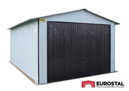 Garáž 4 x 6 m sedlová střecha